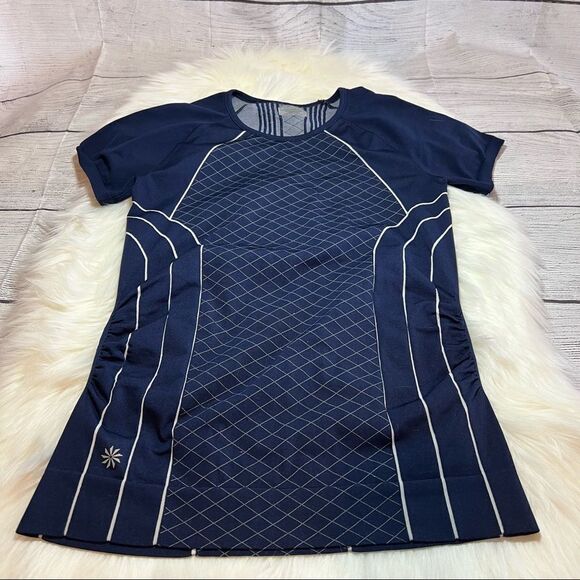 Athleta Finish Fast Line Tee, Navy/White SIZE M       #591287 - Picture 3 of 9